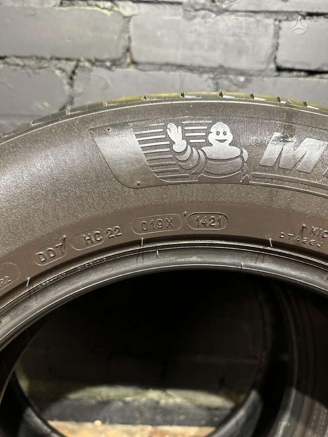 Michelin Primacy 4, летние 215/65 R17