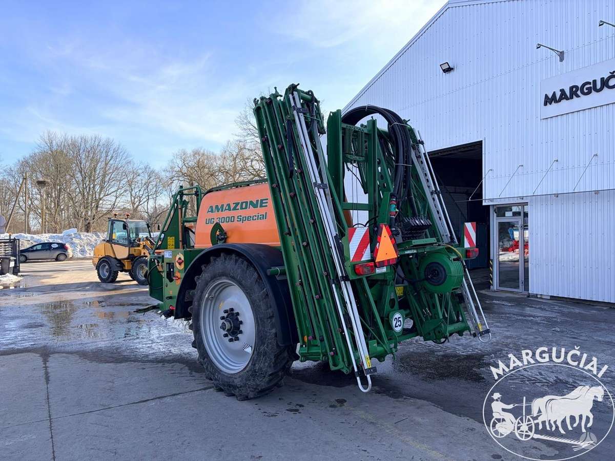 Amazone UG 3000 Special, 3000 ltr, 24, sprayers