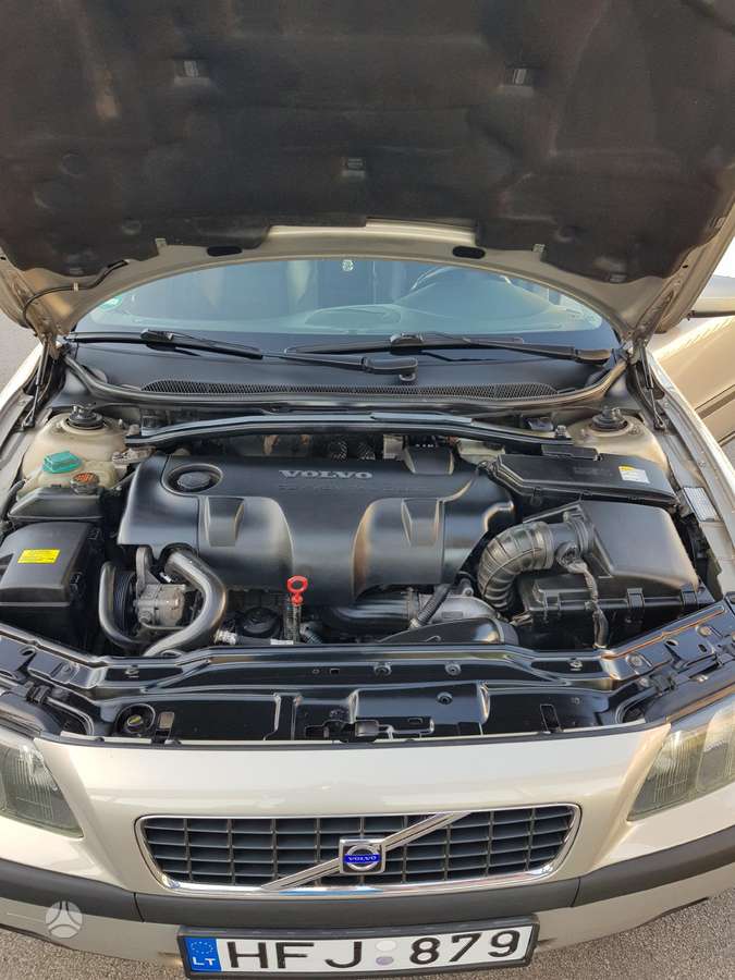 Volvo S60, 2.4 l., Седан