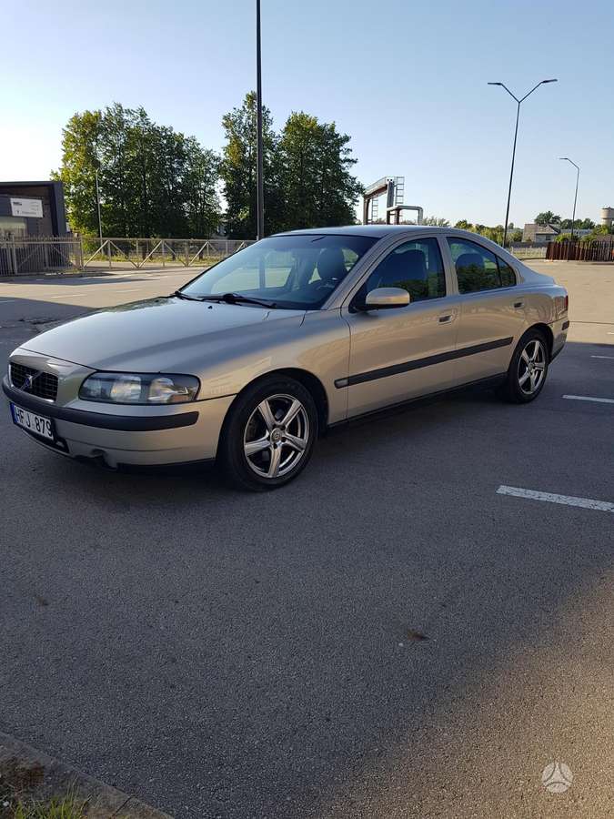 Volvo S60, 2.4 l., Седан