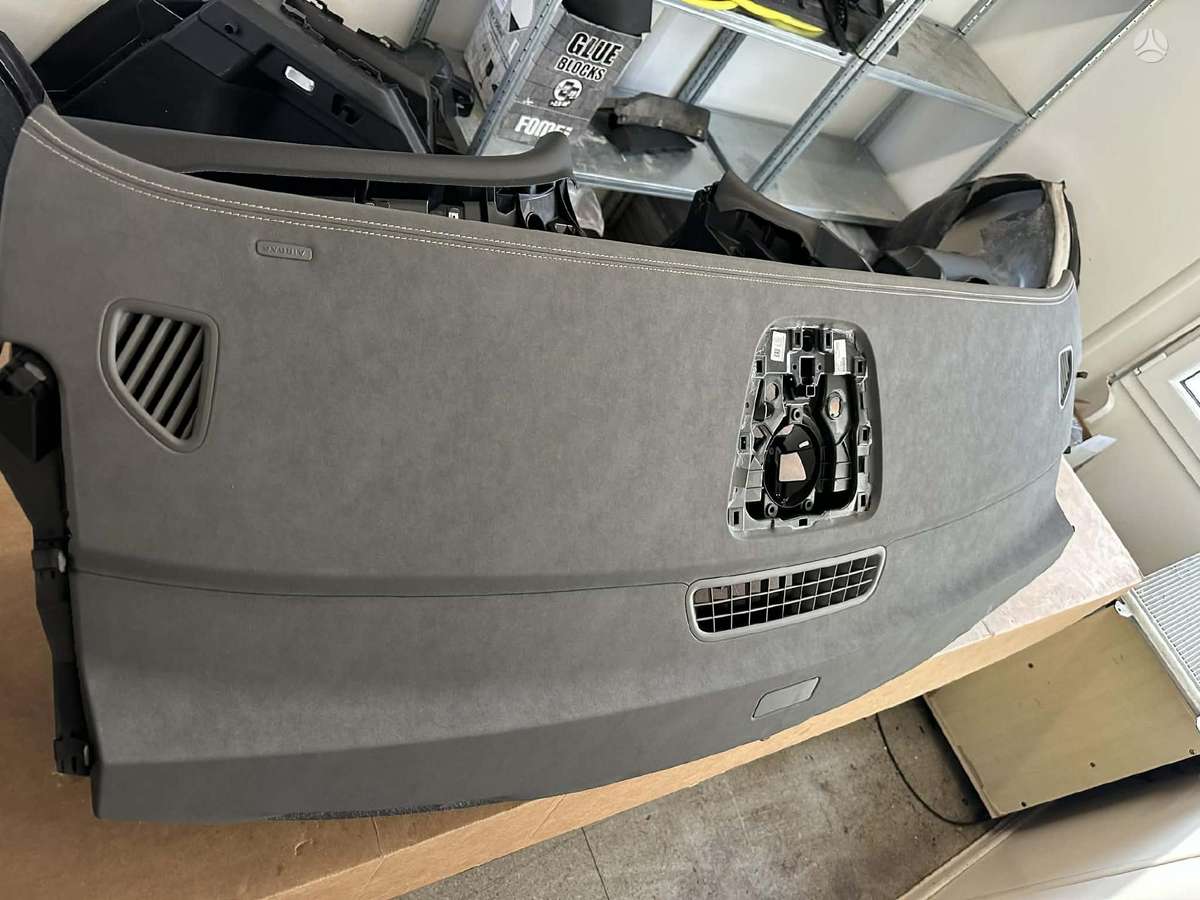 Mercedes-Benz EQE, 2976803000, dashboard