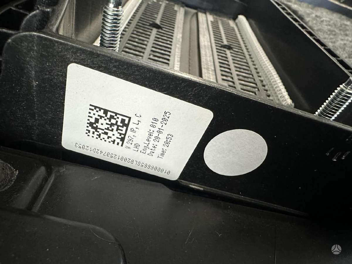 Mercedes-Benz EQE, 2976803000, dashboard