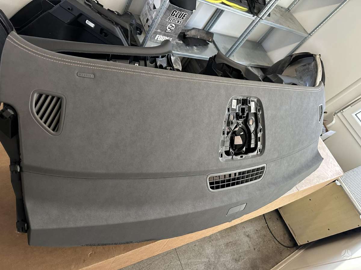 Mercedes-Benz EQE, 2976803000, dashboard