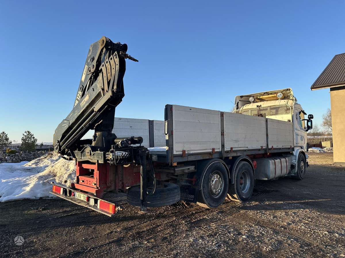 Scania 144, su kranu