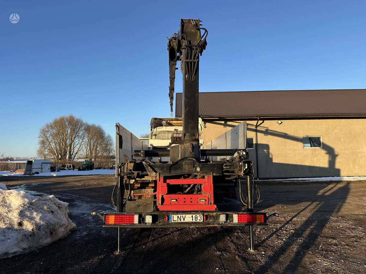 Scania 144, su kranu