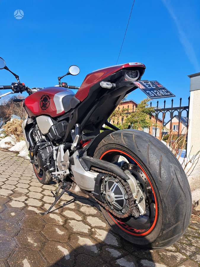 Honda CB 1000cc, street / classic