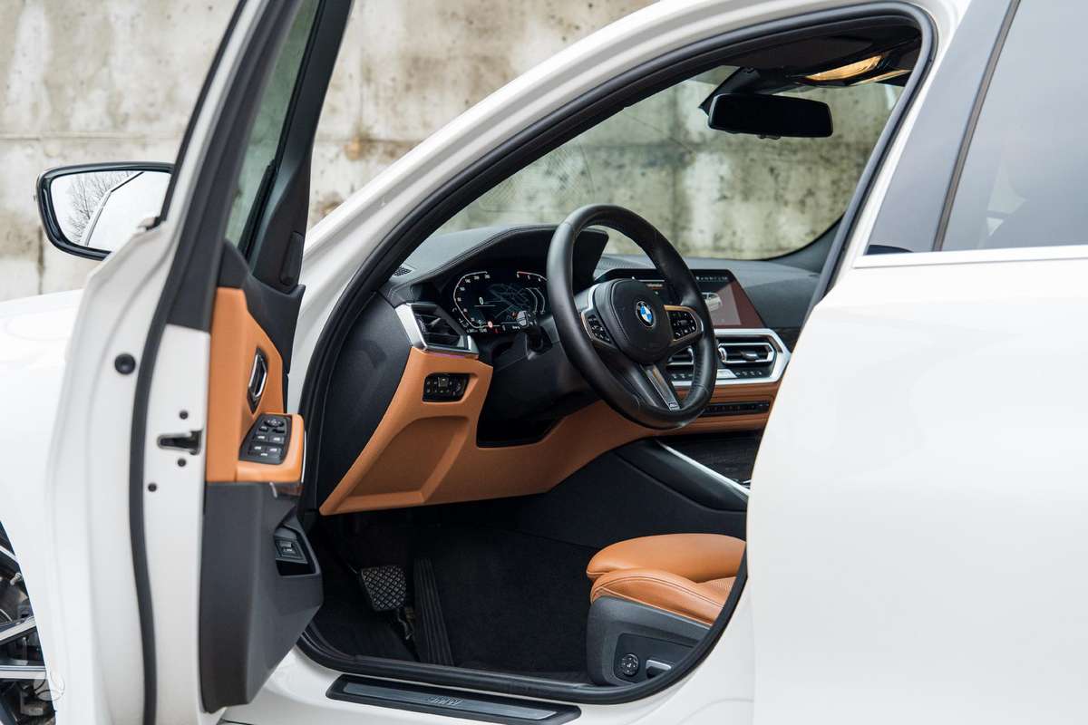 BMW 320, 2.0 l., Универсал