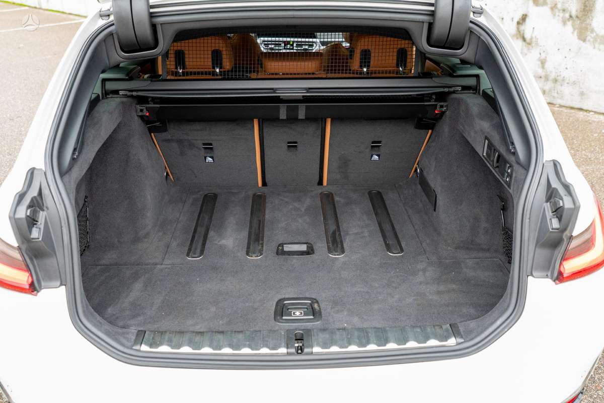 BMW 320, 2.0 l., Универсал