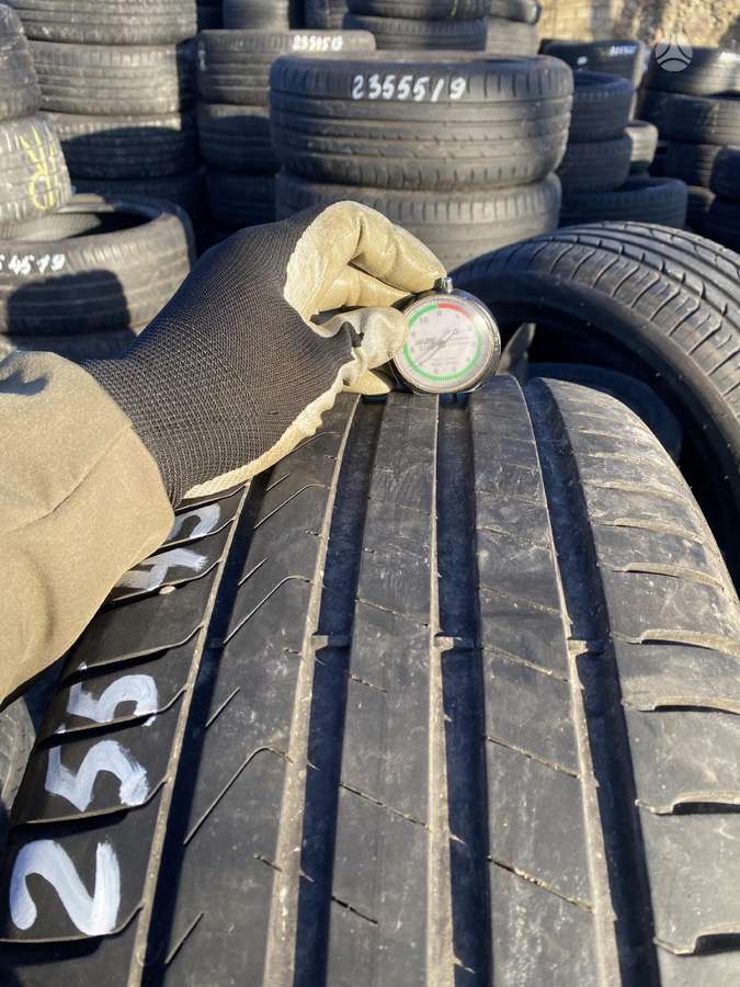 Pirelli Scorpion, summer 255/45 R19