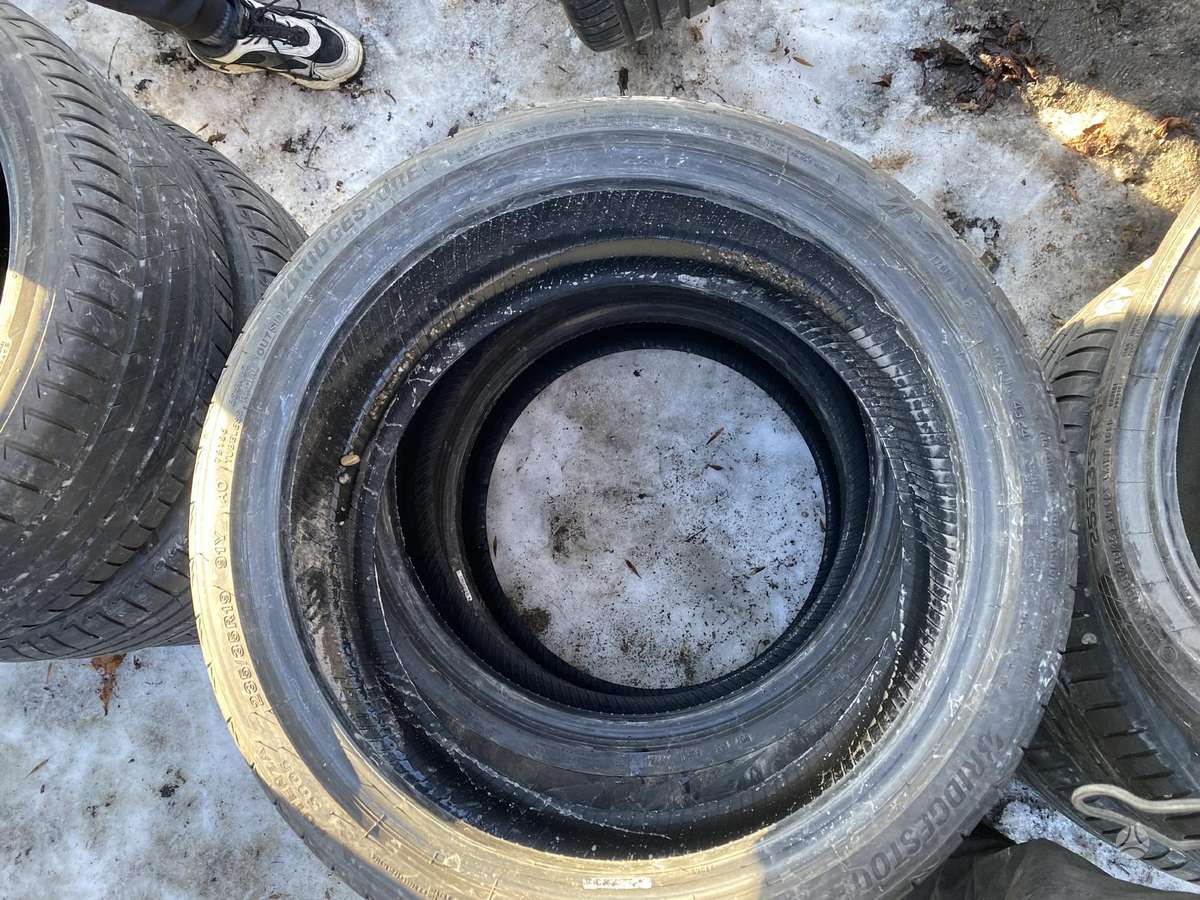 Bridgestone Potenza S005, summer 235/35 R19
