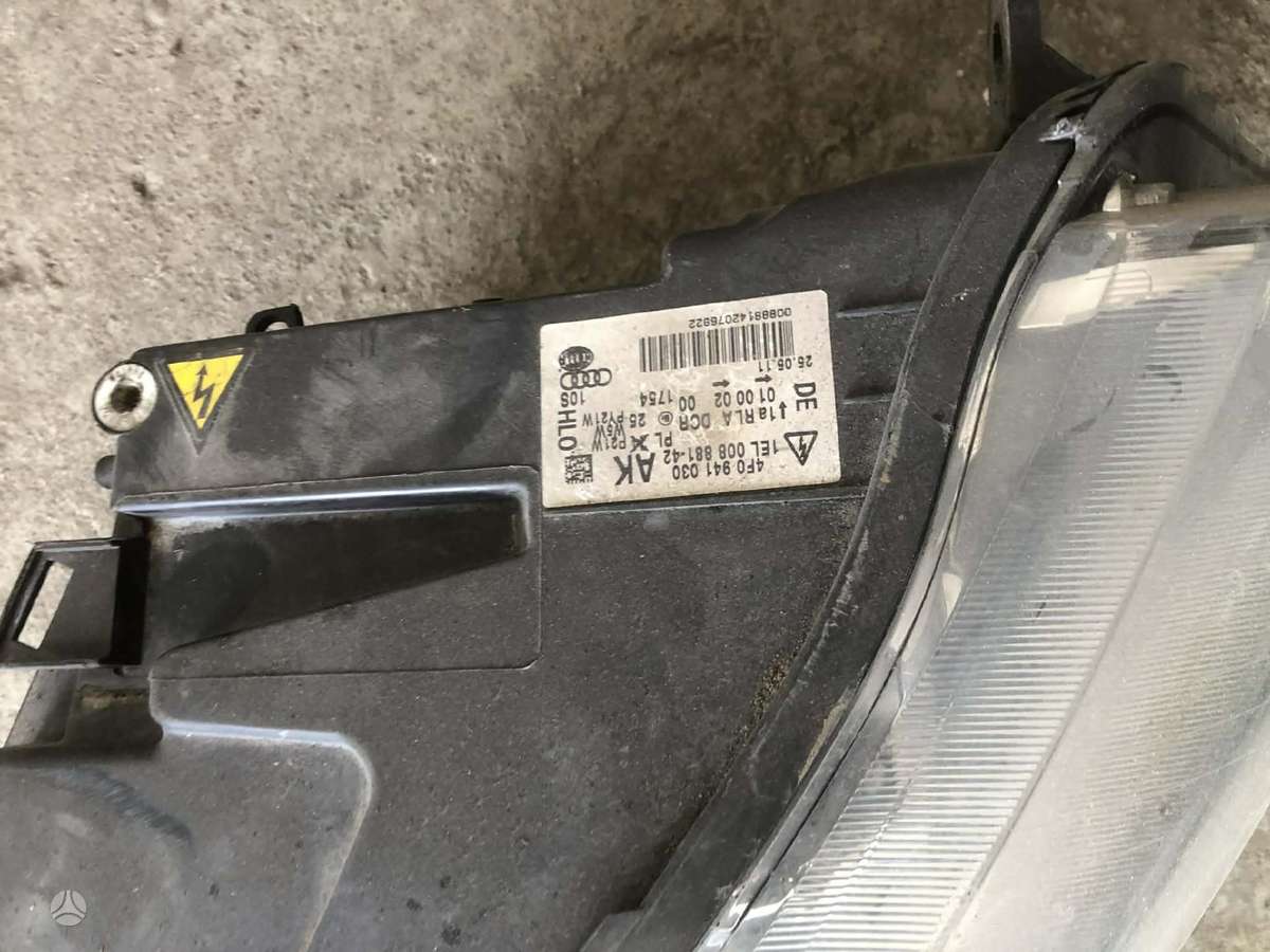 Audi A6 gaismas