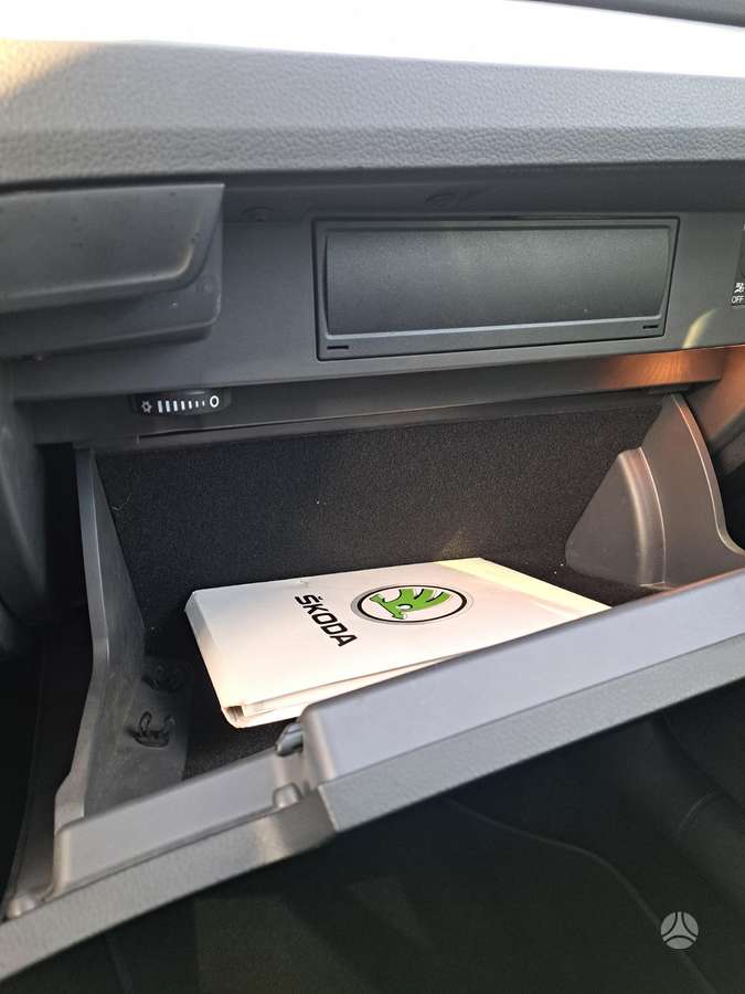 Skoda Superb, 1.5 l., Универсал