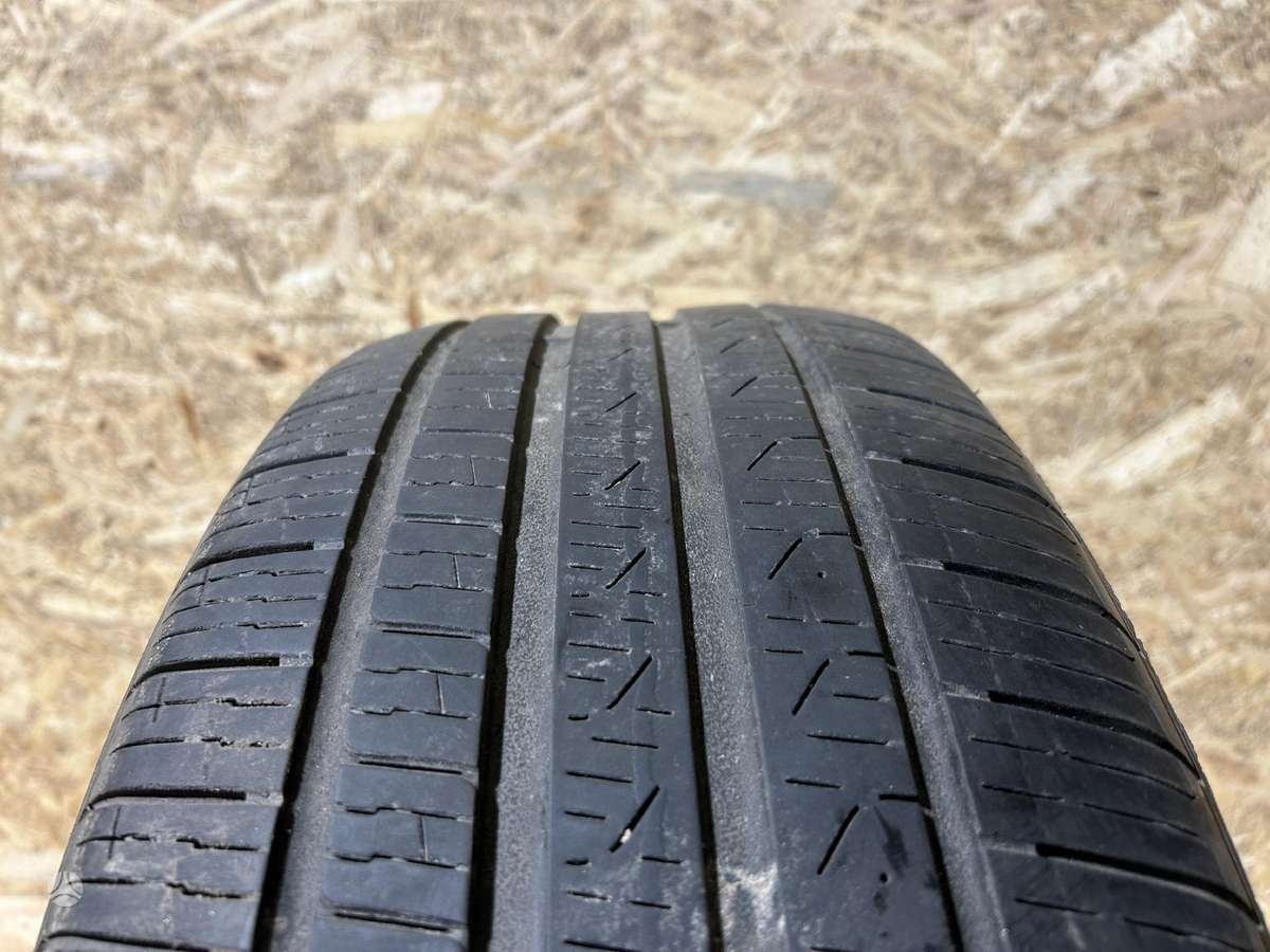 Pirelli Cinturato P7, летние 245/50 R19