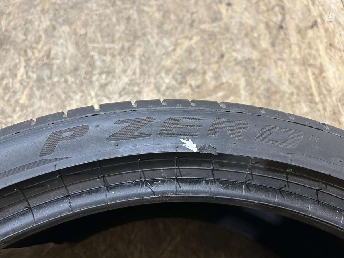 Pirelli P Zero PZ4, летние 315/30 R22
