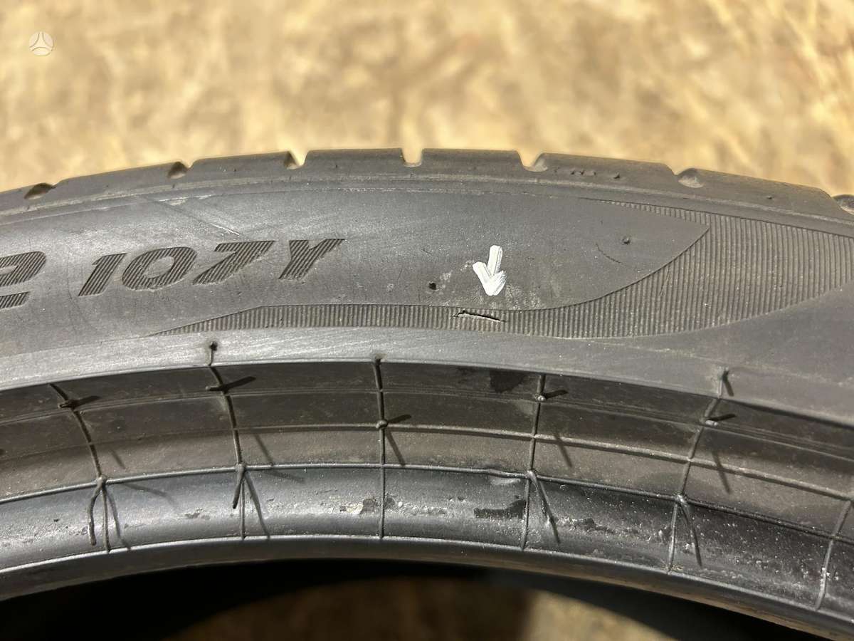 Pirelli P Zero PZ4, летние 315/30 R22
