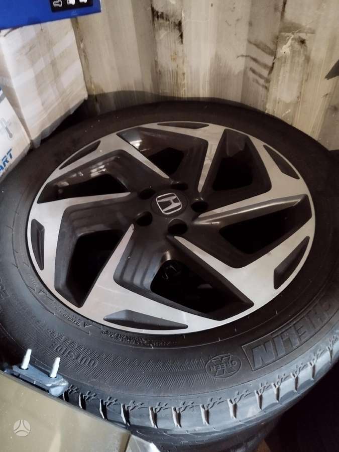 Honda CR-V Be defektų