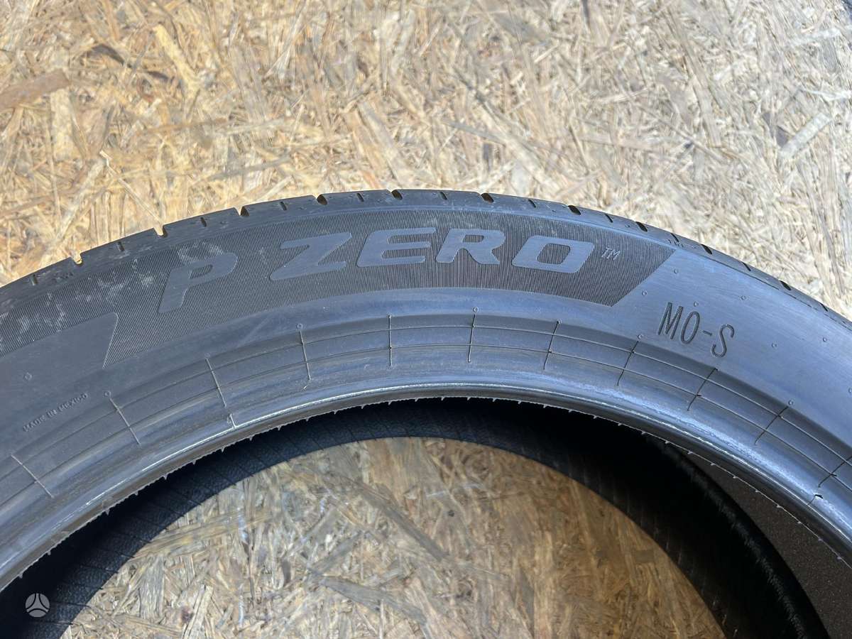Pirelli P Zero PZ5, летние 285/40 R22