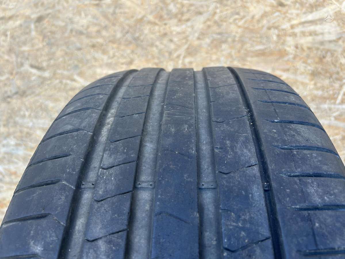 Pirelli P Zero PZ4, vasarinės 275/35 R22