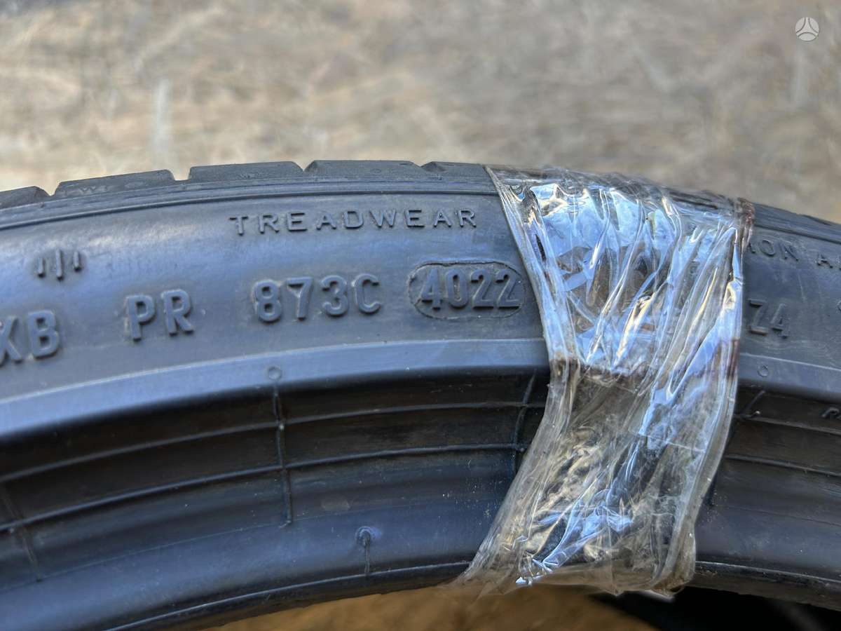 Pirelli P Zero PZ4, vasarinės 275/35 R22