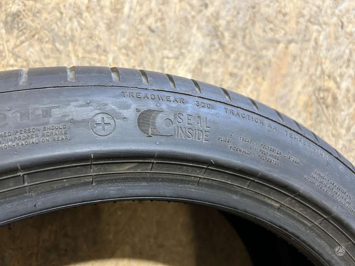 Pirelli Cinturaco P7, летние 255/40 R20