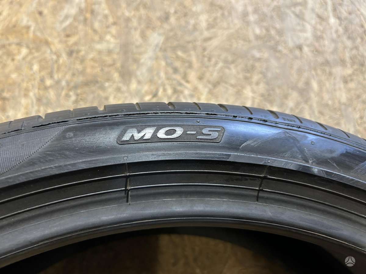 Pirelli P Zero PZ4, vasarinės 255/35 R21