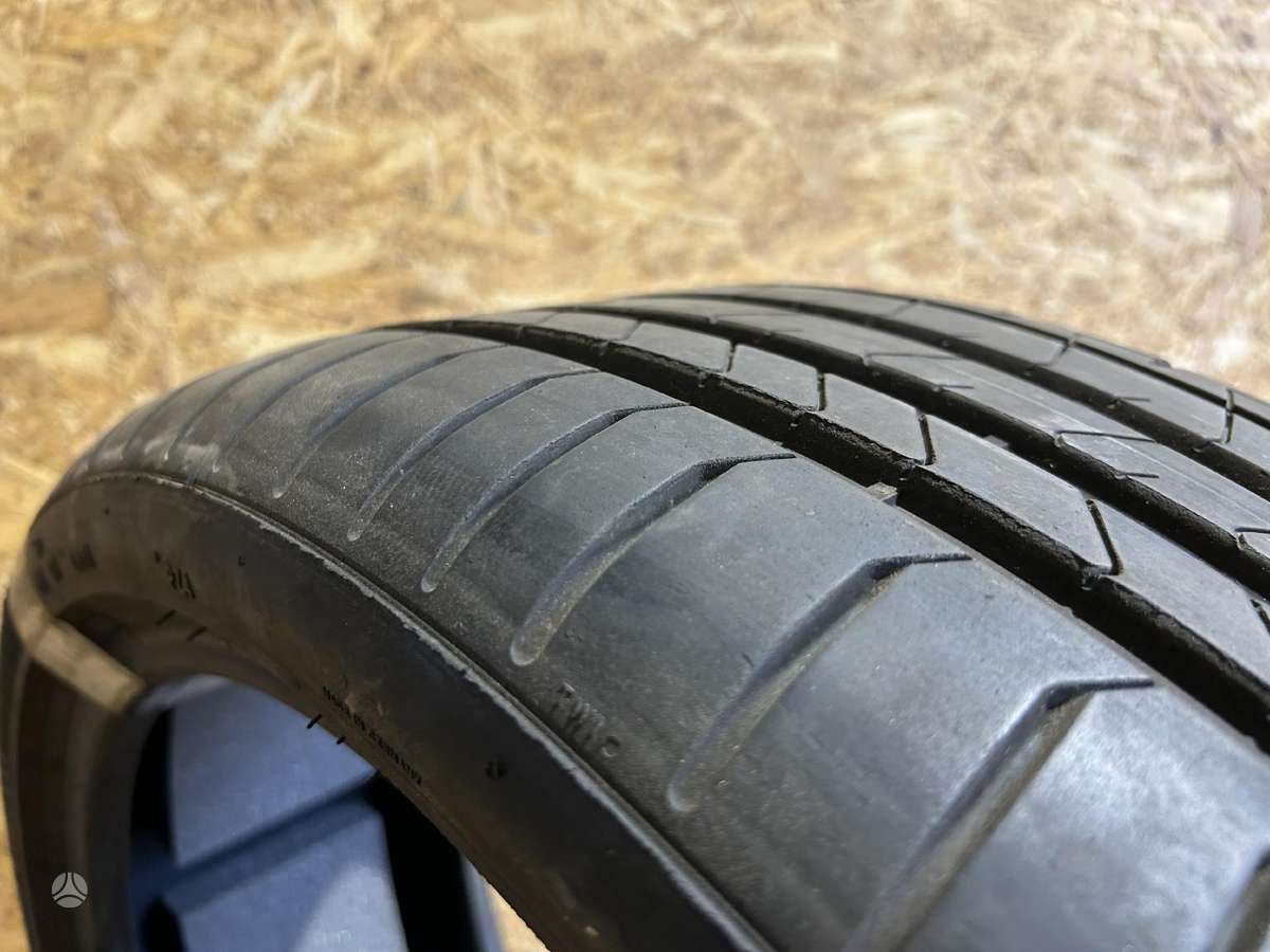 Pirelli P Zero PZ4, summer 255/35 R21