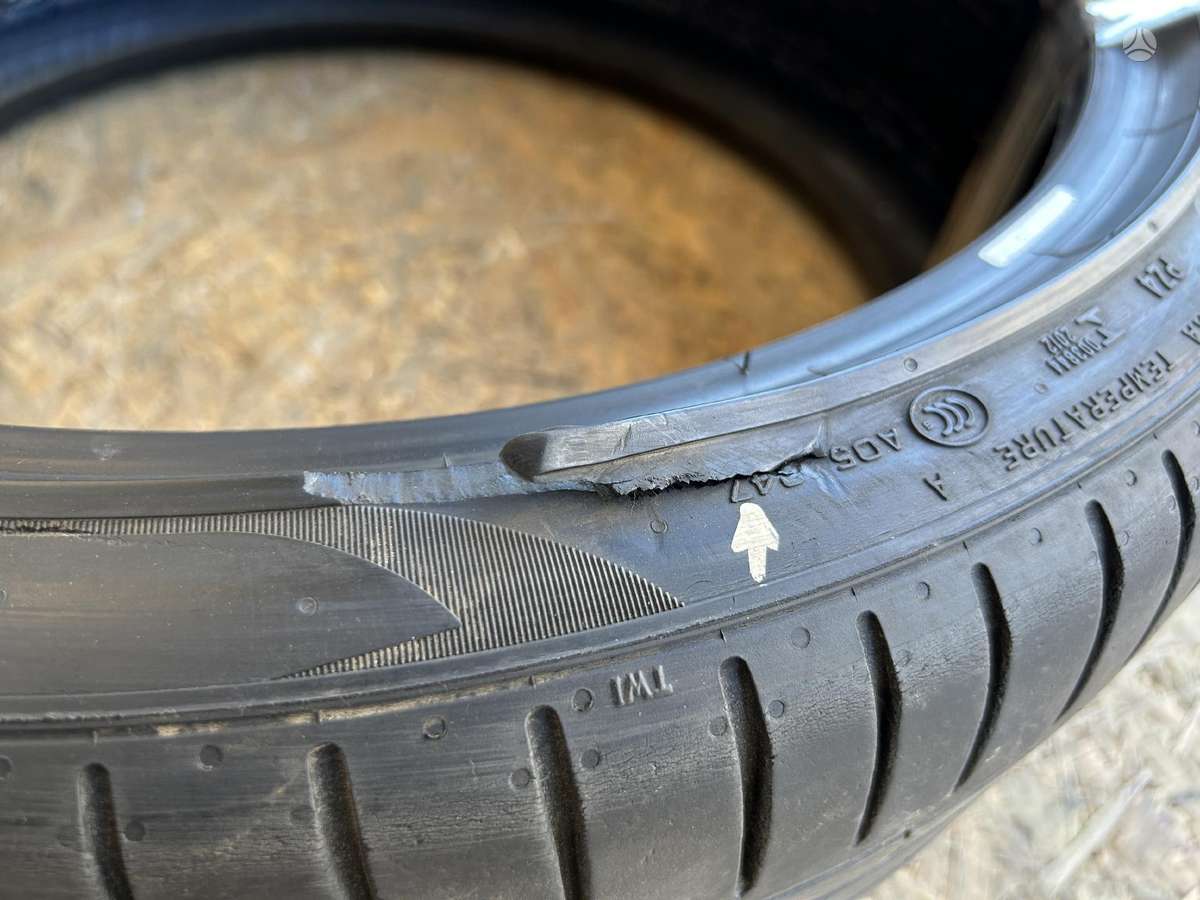 Pirelli P Zero PZ4, vasarinės 245/35 R20