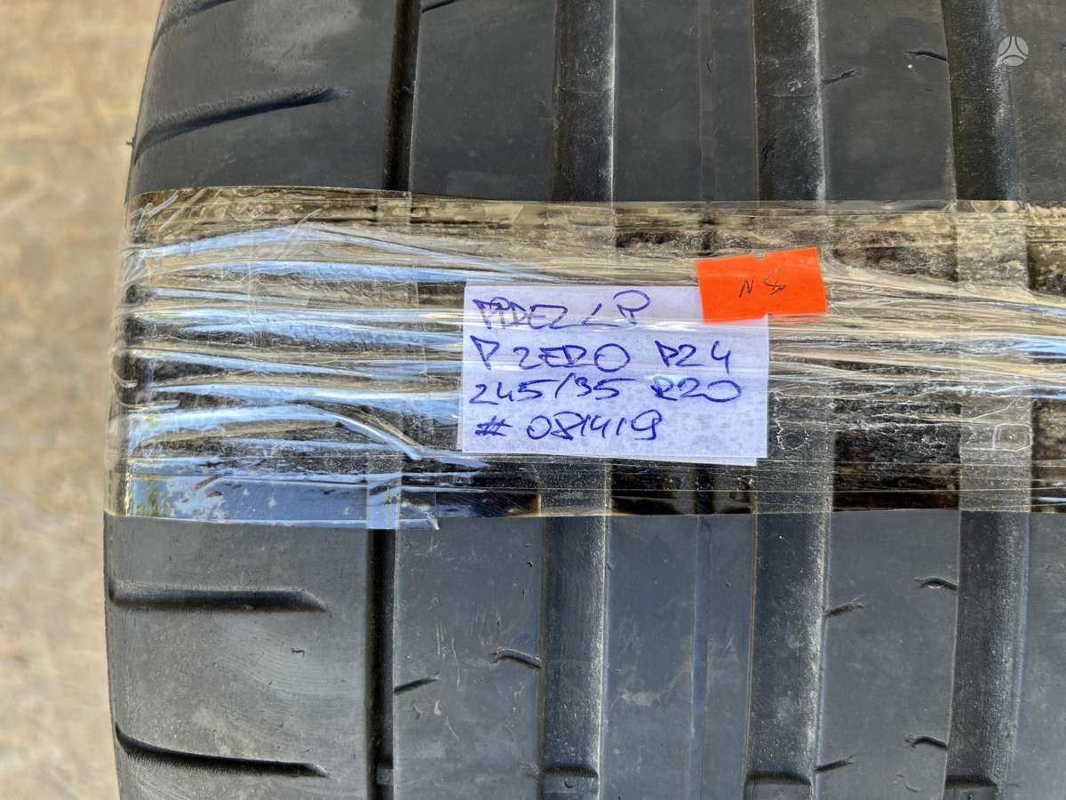 Pirelli P Zero PZ4, summer 245/35 R20