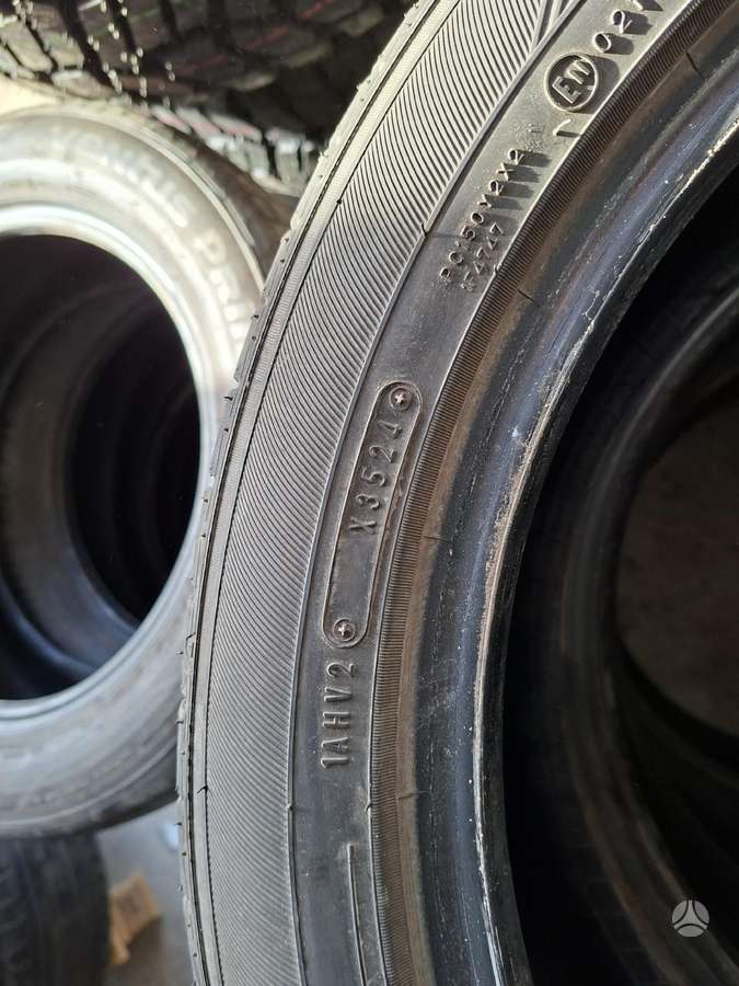 Falken, летние 215/50 R18