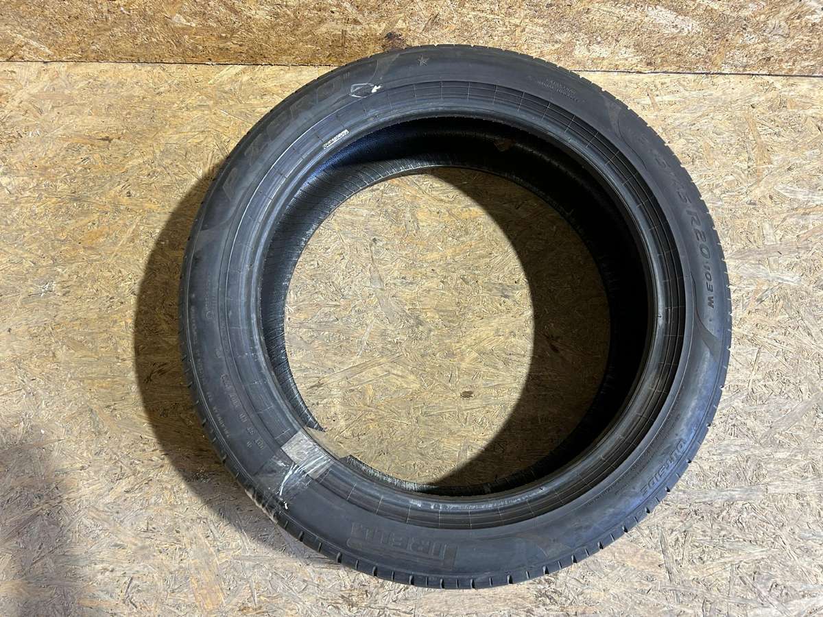 Pirelli P Zero PZ4, vasarinės 245/45 R20
