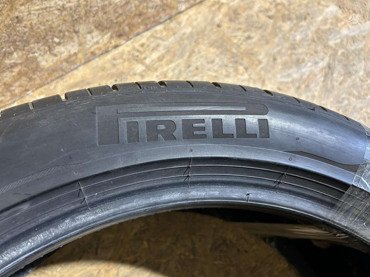 Pirelli P Zero PZ4, vasarinės 275/40 R20