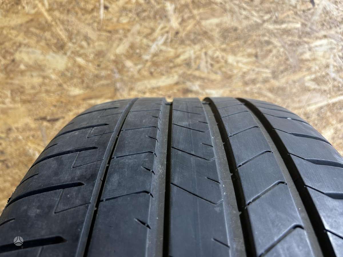 Pirelli P Zero PZ4, vasarinės 275/40 R20
