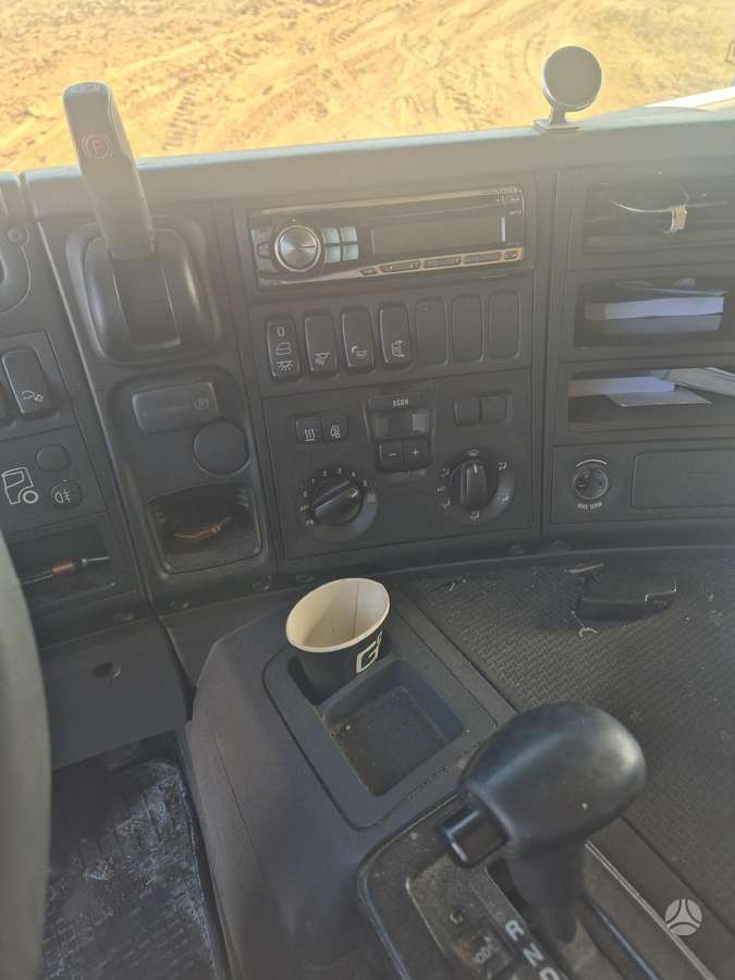 Scania P230, trucks
