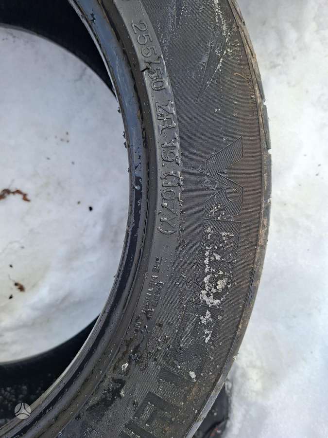 Vredestein, vasarinės 285/45 R19