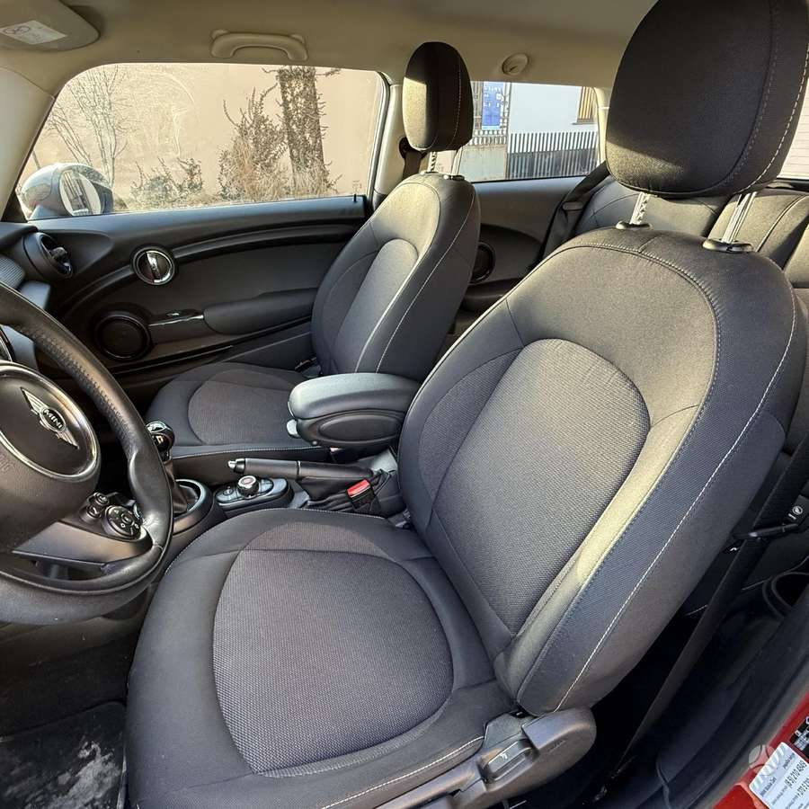 Mini Cooper, 1.5 l., Хэтчбек