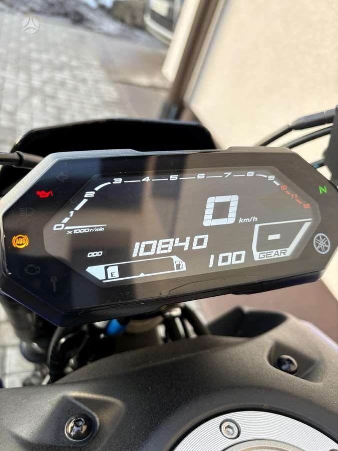 Yamaha MT 07 690cc, street / classic