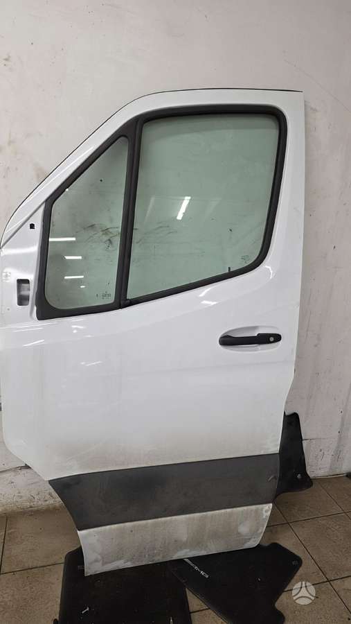 Mercedes-Benz Sprinter rezerves daļās
