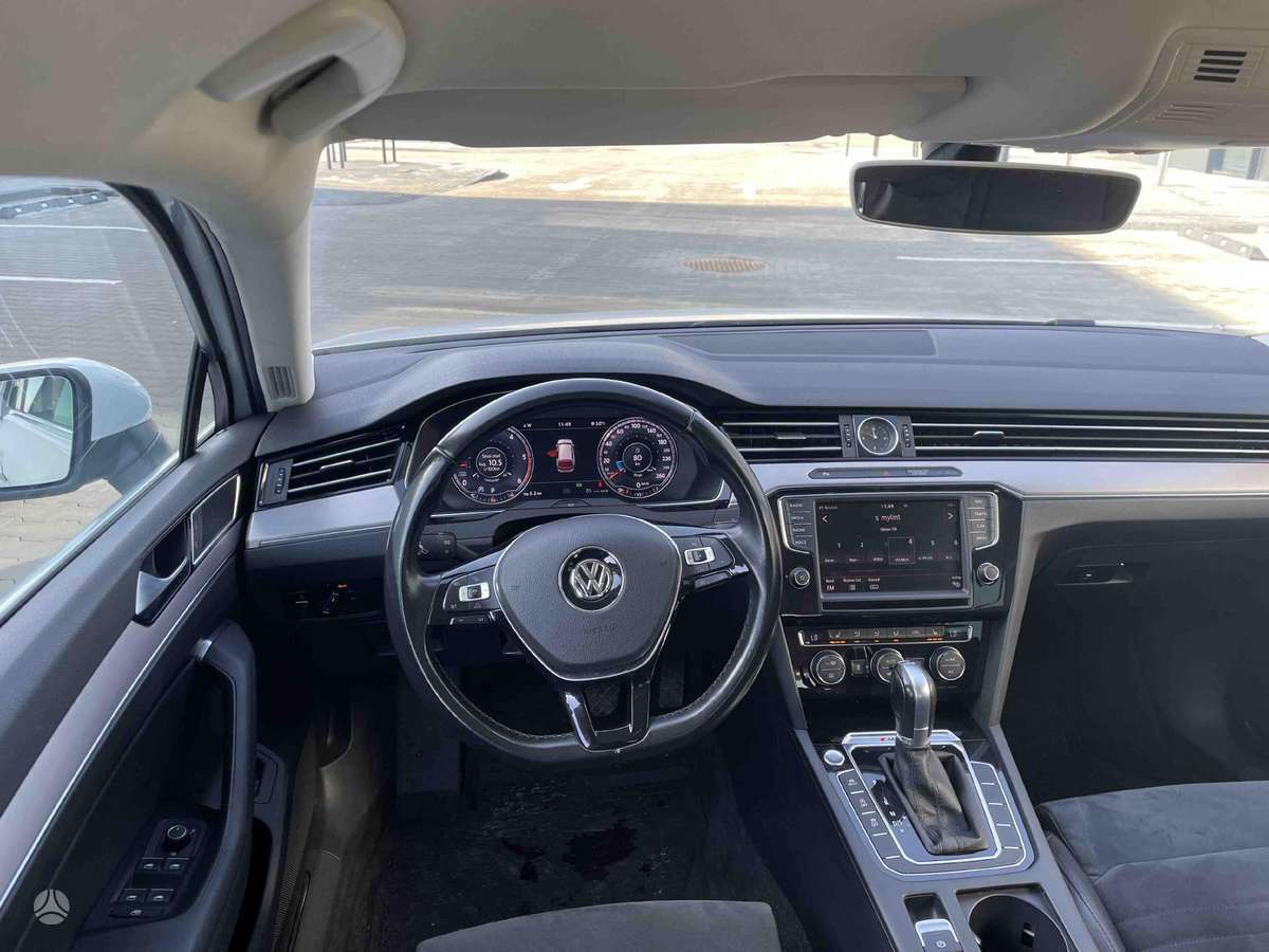 Volkswagen Passat, 2.0 l., Универсал