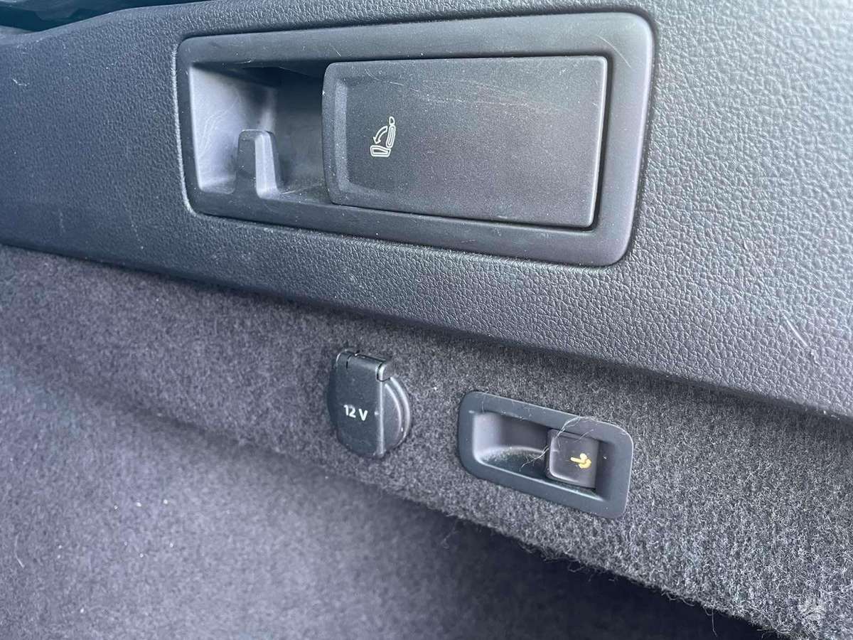 Volkswagen Passat, 2.0 l., Универсал
