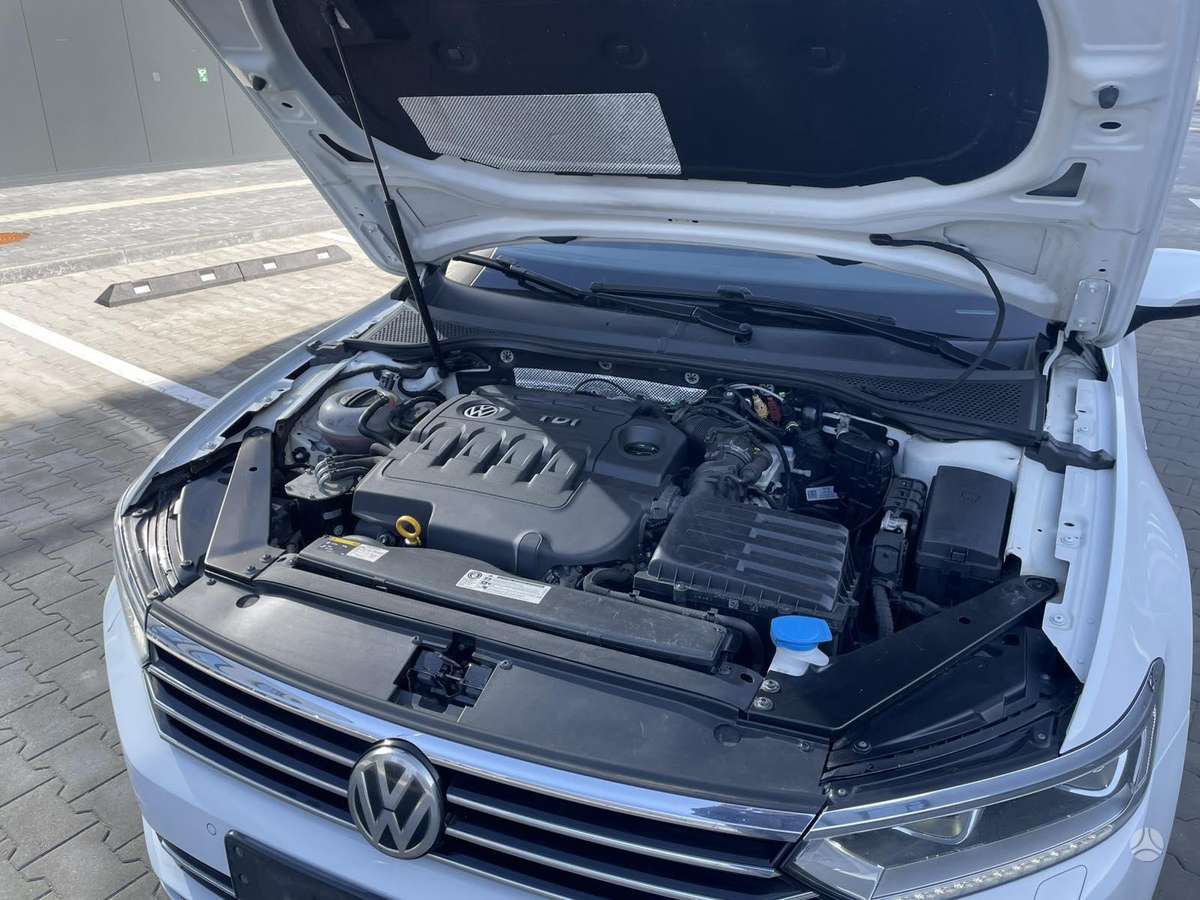 Volkswagen Passat, 2.0 l., Универсал