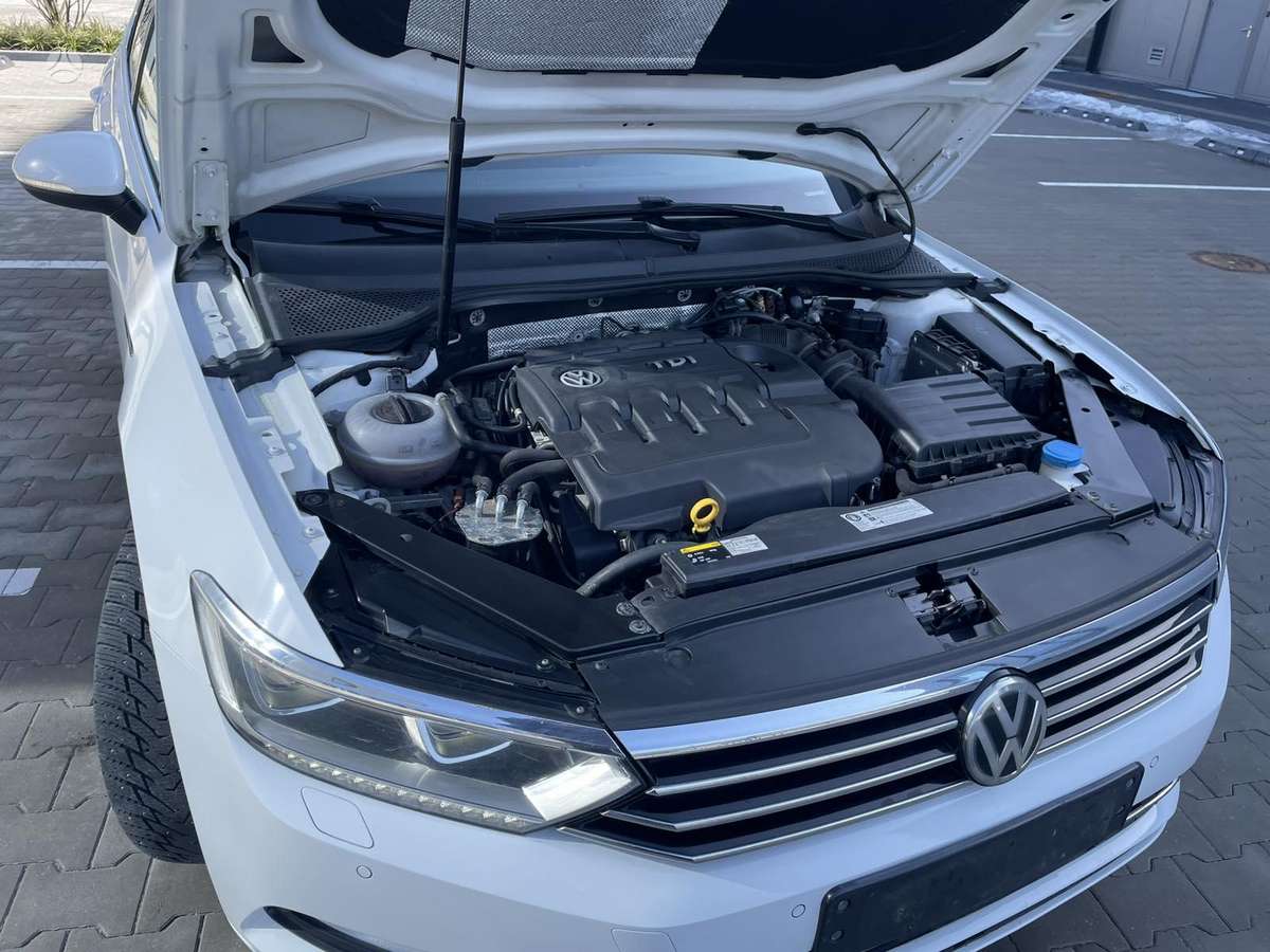 Volkswagen Passat, 2.0 l., Универсал