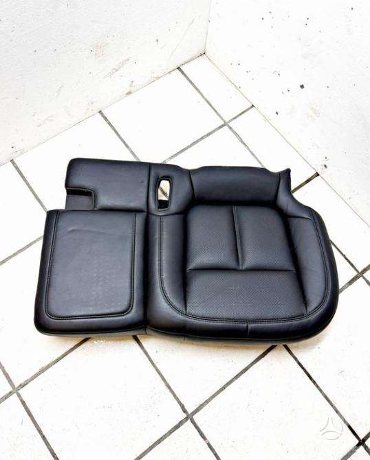 Porsche Macan seats
