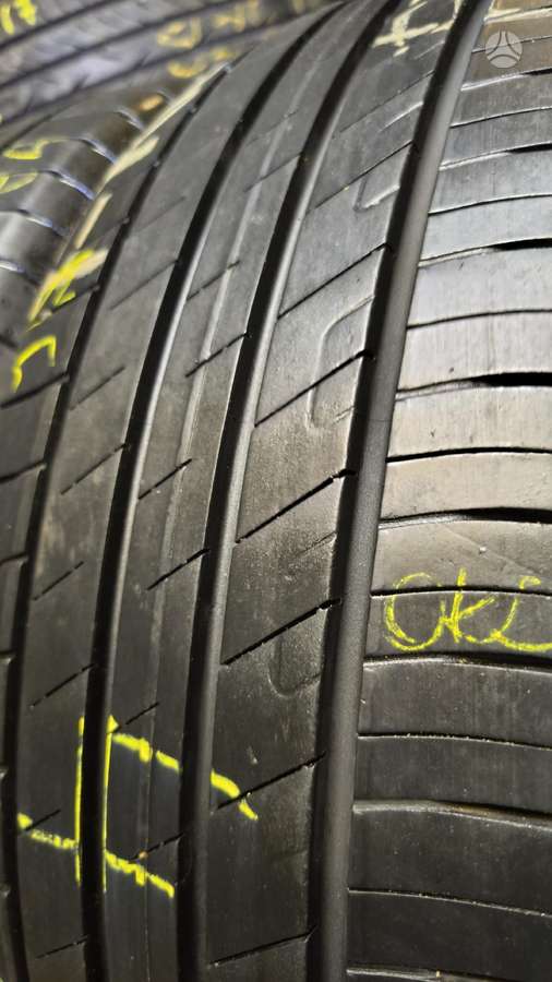 Goodyear Efficient Grip performance, summer 215/60 R17