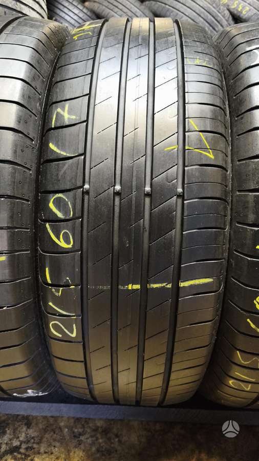 Goodyear Efficient Grip performance, летние 215/60 R17