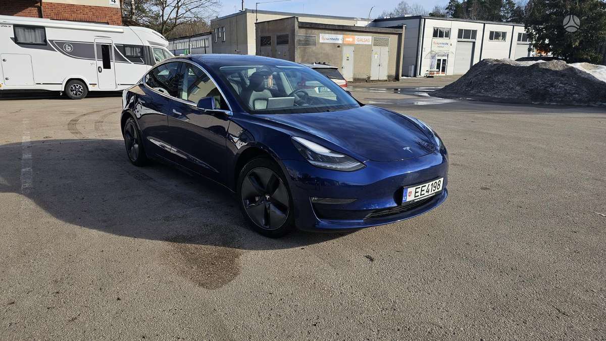 Tesla Model 3, 75 kWh, sedanas