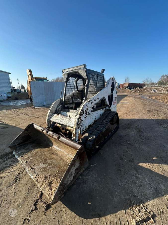 Bobcat T190, mini loaders