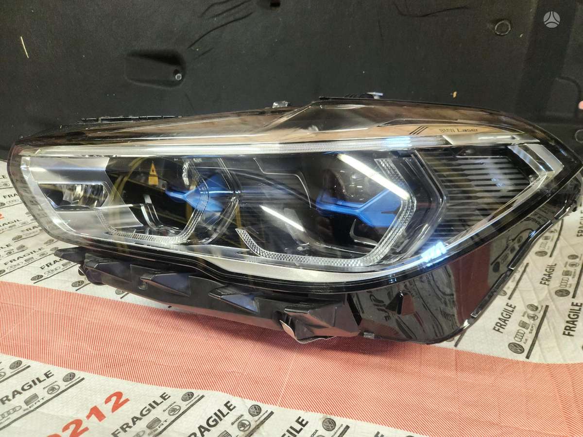 BMW X5 lights