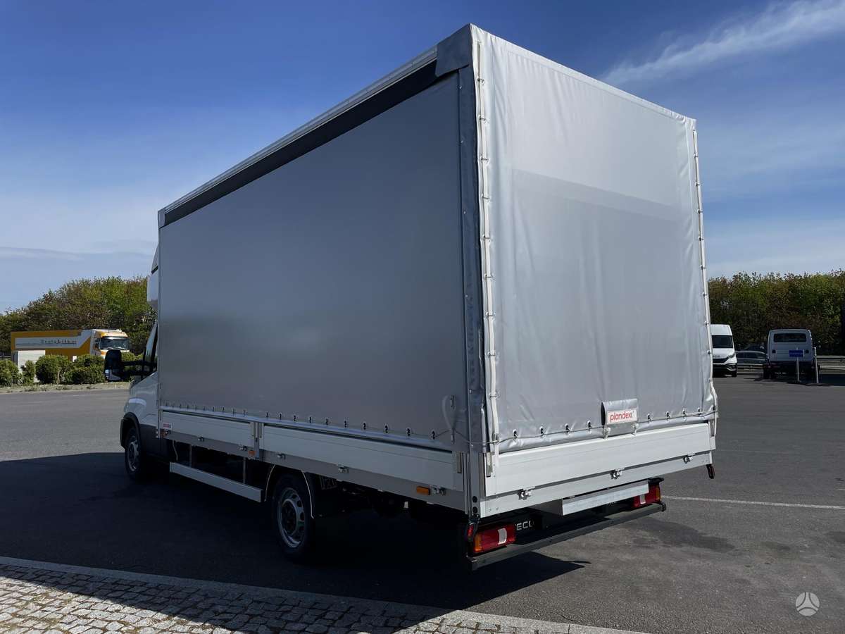 Iveco Daily, 2.3 l., cargo van