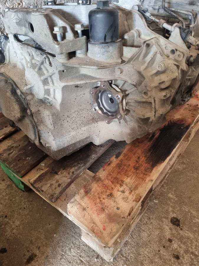 Volkswagen Passat, SFW, gearbox