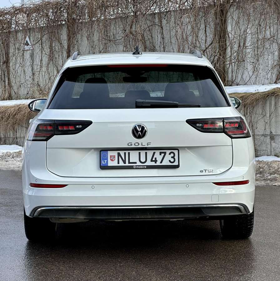 Volkswagen Golf - 5